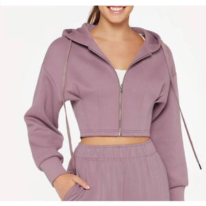เสื้อฮู้ดครอปท็อปออกกำลังกายผ้าฝ้าย 100% ระบายอากาศได้ดี แฟชั่นสีพื้นคุณภาพสูง โลโก้แบบกำหนดเอง ปี 2023 สำหรับผู้หญิง - Product Image 1