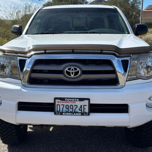 Toyota Tacoma TRD Off-Road Doble Cabina 4x4 2010 Usada, 2 Propietarios, Motor V6, Modificaciones Todoterreno - Product Image 1