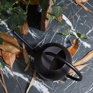 ต้นพืชที่ทำจากทองเหลืองรังผึ้งขนาดเล็กของอินเดียพร้อมแปรงสีทองสำหรับเครื่องมือทำสวนและรดน้ำต้นไม้ในร่ม - Product Image 3