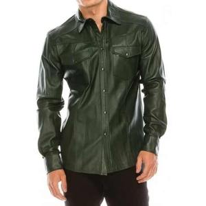 Camisas de piel sintética personalizadas para hombre al por mayor con cuello levantado estilo callejero manga larga bolsillos abotonados con solapa en el pecho - Product Image 1