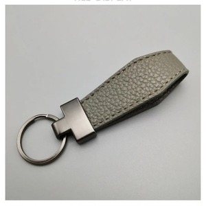 พวงกุญแจรถหนังสุดหรูพวงกุญแจพิมพ์ลายสำหรับผู้หญิงและผู้ชายของขวัญที่ดีที่สุดสำหรับเพื่อนผู้หญิงและผู้ชาย - Product Image 3