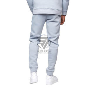 Conjunto Deportivo de Lujo para Hombre, Sudadera con Capucha y Cremallera, Pantalones Deportivos Holgados de Felpa 100% Algodón de 420 g/m², Ropa Sostenible Personalizada - Product Image 2