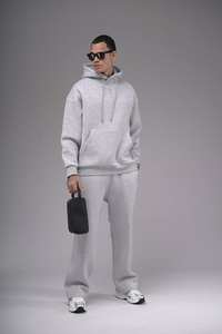 Conjunto de sudadera con capucha y pantalones de chándal de gran tamaño para hombre, ropa de calle holgada informal, traje cálido de lana de Color sólido para hombre - Product Image 4