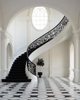 Escalier en colimaçon préfabriqué pour la rénovation de villa avec garde-corps en fer forgé