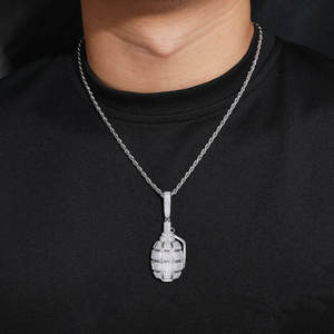 VVS Moissanite Diamant 925 Argent Matériel Croix Pendentif pour Hip Hop Prêt à Expédier bijoux fins - Product Image 2