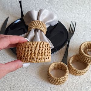 Anneau de serviette en rotin réutilisable fabriqué par un fabricant OEM, offrant une solution de décoration de table durable avec un tissage en fibre naturelle écologique - Product Image 6