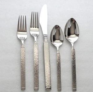 Ensemble de couverts de luxe en acier inoxydable – Collection élégante de cuillères, fourchettes et couteaux pour la maison et l'hôtellerie - Product Image 6