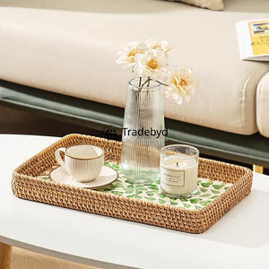 Plateau de service en rotin moderne de qualité supérieure, fait à la main, mobile, élégant, organisateur de maison, Tradebyd - Product Image 1