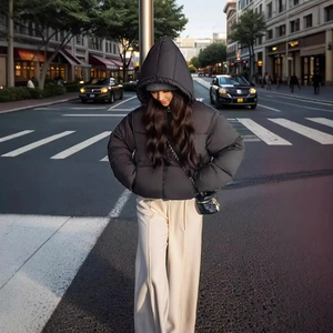 Veste à bulles oversize de haute qualité blouson d'aviateur à capuche avec poche et taille XL - Product Image 2