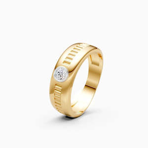 Anillo de compromiso solitario con diamante cultivado en laboratorio de 0.11 quilates, corte redondo, en oro amarillo, blanco y rosa de 9 quilates. - Product Image 3