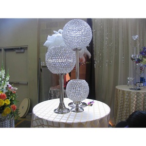 Vente en gros en métal cristal grand gobelet bougeoir centre de table revêtement rouge pour mariage maison événements décoration - Product Image 5