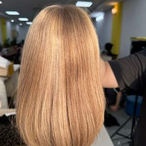 Peluca de Cabello Humano Virgen Chino Remy 100% con Frente de Encaje, con Ondas Naturales, Estilos Lisos y Ondulados Profundos para Mujeres Negras - Product Image 2