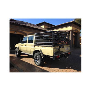 Toyotaa LandCruiser pick-up double cabine à vendre avec prise d'air, assurant des performances optimales dans les traversées d'eau - Product Image 5