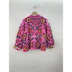 Veste d'hiver Boho Hippie pour femme faite à la main 100% coton TNT avec motif floral brodé Suzani ODM Supply - Product Image 6