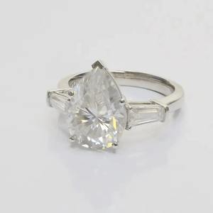 Dos tonos 10K 925 plata esterlina y 10K oro VVS corte Moissanite diamante Halo compromiso anillo de bodas para mujeres joyería fina - Product Image 4