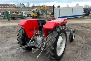 ราคาดี รถแทรกเตอร์ Massey Ferguson 135 ขนาด 47 แรงม้า อุปกรณ์การเกษตรสำหรับงานฟาร์มหลากหลายประเภท - Product Image 3