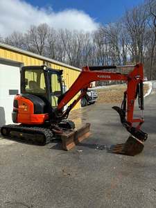 Mini-excavatrice sur chenilles hydraulique d'occasion Kubota KX033-4, mini-excavatrice Kubota U35 d'occasion, mini-excavatrice Kubota U35 de 3,5 tonnes - Product Image 3
