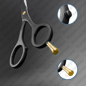 Venta al por mayor profesional de acero inoxidable tijeras de peluquería Punta de hoja afilada para uso personal - Product Image 3