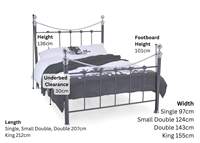 Base de Cama de Metal Negro Elegante con Rieles Decorativos Cromados, Varillas Verticales, Terminales de Alto Brillo, Plataforma Moderna, Tamaño King y Queen