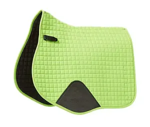 Tapis de selle de cheval en satin de mousse respirante sur mesure de qualité pour une utilisation équestre avec rembourrage doux - Product Image 3