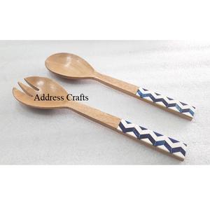 Ensemble de service à salade en acacia durable avec poignée en résine, outils à salade décoratifs, cuillère de service, fourchette, poignée Bobbie, ustensiles de cuisine - Product Image 3