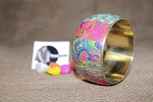 Bracelet en laiton et Rexine dans un design antique Bracelet en laiton dans un nouveau design de mode pour les femmes Tradnary - Product Image 4