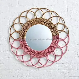 Miroir rond en rotin peint à moitié rose du vietnam