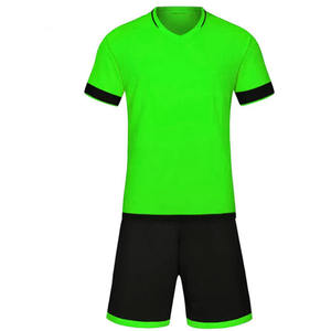 Nouvelle Arrivée Ensemble Maillot de Foot Homme Tenue de Football Adulte Tenue d'Entraînement de Course Vêtements de Sport Maillot d'Équipe Respirant 100% - Product Image 5