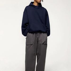 Sweat à capuche noir vintage surdimensionné lourd 100% coton pour hommes teint uni pour l'hiver - Product Image 6