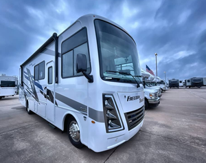 Autocaravanas y Remolques de Viaje T-h-o-r F-r-e-e-d-o-m Traveler A32 Usados y Económicos, Modelos 2024, 2025 y 2023 - Product Image 1