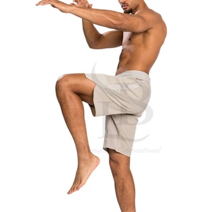 Short MMA avec logo personnalisé avec options de taille de tissu durable à séchage rapide pour les gymnases de boxe et d'arts martiaux prix de gros bon marché - Product Image 4