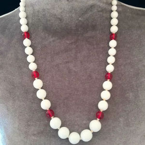 Craft Exim Handmade Resin Beads Necklace Premium Fashion Jewelry Women Stylish Party Wear Gift Purpose Export Quality Four - Product Image 3