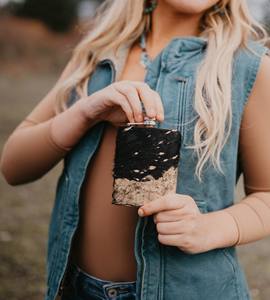 Cowhide Leather Flask Rustic Charm Handcrafted Cowhide Leather Flask for BBQ and Restaurant and Wine Purpose - Product Image 2