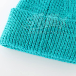 Premium Quality Latest Design Jacquard Beanie Hats Wholesale 100% Wool & Cotton Customized Jacquard Beanie Hats - Product Image 5