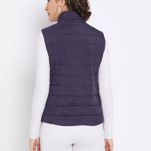 Chaleco acolchado con cremallera de estilo de bolsillo Moq bajo para mujer, nuevo diseño de cremallera sin mangas, chaleco acolchado para mujer - Product Image 5