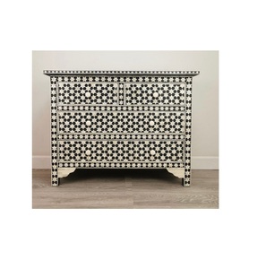 Mesa de Cajones con Incrustaciones de Hueso Estilo Antiguo, Mueble Decorativo Hecho a Mano de Primera Calidad para una Decoración del Hogar Sofisticada - Product Image 1