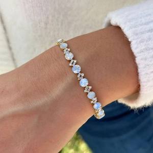 สร้อยข้อมือเทนนิสมูนสโตนสีขาวสร้อยข้อมือพลอยทำมือทรงกลมทำด้วยมือสร้อยข้อมือ June สำหรับ925เงินสเตอร์ลิง14K ชุบทอง - Product Image 4