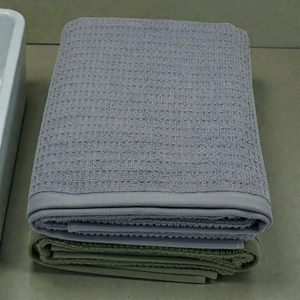 Juego de Toallas de Baño Ecológicas Zero Twist Cooling, 2 Piezas, 450 GSM, Algodón Suave Absorbente de Secado Rápido, 70 x 140 cm, para el Hogar y Spa - Product Image 1