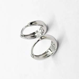 Pendientes de Aro Huggie Geométricos Clásicos Pulidos de 16 mm de Grosor con Circonita, Plata 925, Joyería para Mujer, Regalo de Aniversario - Product Image 5