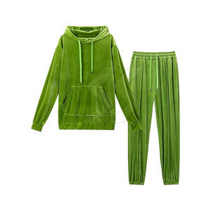 Nouvel arrivage de survêtements 2 pièces survêtements en velours pour hommes ensembles 2 pièces décontractés à manches longues meilleurs survêtements personnalisés au tarif de gros - Product Image 1