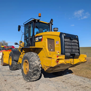 Caterpillar 926M Mini Loader 4x4 Wheel Drive Caractéristiques de la pelle rétrocaveuse avant d'occasion en état neuf avec cylindre hydraulique Huade - Product Image 6