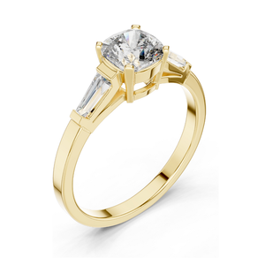 Anillo de Diamante Cultivado en Laboratorio de 2.02 CT para Mujer, Corte Cojín con Diamantes Laterales Trapezoidales, Disponible en 18KT, 14KT, 10KT - Product Image 5