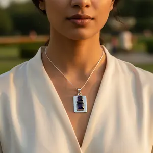 Pendentif en argent 925 pour femmes, à porter au quotidien, avec pierre précieuse bleue, cadeau pour les amateurs d'accessoires de mode - Product Image 3