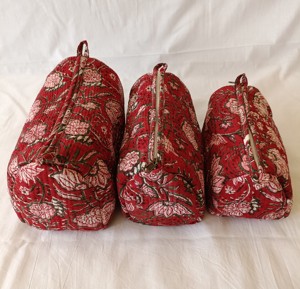 Ensemble de trousses de voyage en coton écologique matelassé, imprimé floral vintage et animalier, trousses de toilette avec grande capacité et fermeture à glissière - Product Image 1