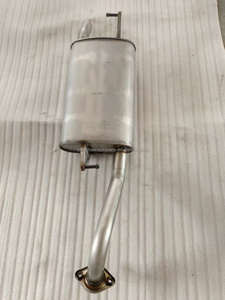 Silenciador de Escape Universal de Acero Inoxidable YueYang para Corolla Trasero 1.8L 2003-2013, Grosor de 1.2mm - Product Image 5