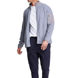Chaqueta Táctica de Forro Polar Gris Acero para Hombre |   Capa Intermedia de Rendimiento Térmico de 330 GSM |   Ropa de Abrigo de Exportación de Fábrica OEM - Product Image 4