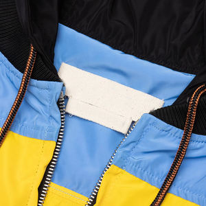 Vêtements de sport pour hommes, veste coupe-vent solide pour l'entraînement en plein air, broderie imperméable coupe-vent pour la course à pied, le cyclisme - Product Image 4