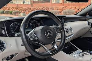 Mercedes-AMG S65 Coupé 2015 Usado, 17700 Millas, 621 HP, Motor V12 Biturbo, Equipamiento de Alta Gama, Mayormente Usado en Climas Cálidos - Product Image 4