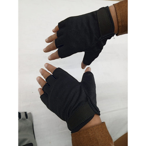 Gants de cyclisme respirants sur mesure de la meilleure qualité Conception de logo personnalisé Protégeant les paumes Matériau en polyester/silicone pour l'extérieur - Product Image 2