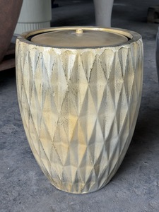 Macetas Modernas de Terrazo Ecológicas FIBERSTONE FOUNTAIN, Color Personalizado, D38xH53cm, para Decoración del Hogar - Product Image 1